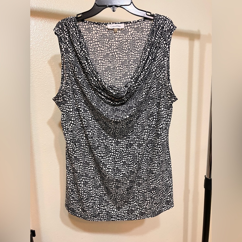 Calvin Klein Monochrome Patterned Blouse